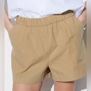 Uniqlo Khaki Color Drawstring Easy Shorts - JPN Size Large